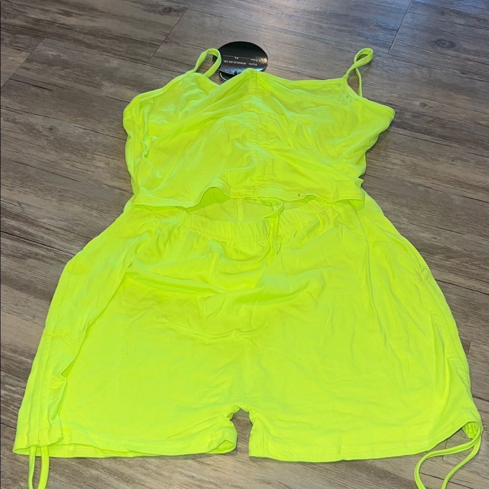 TRUE ROCK Neon Yellow Women's Top and Shorts Set
